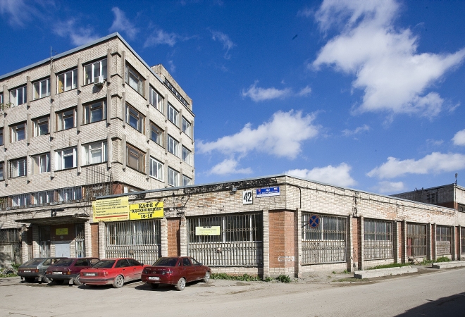 Деловой центр Возрождения 42
